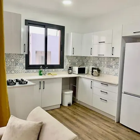 просторная с видом на горы и море Apartment Karavas (Northern Cyprus)
